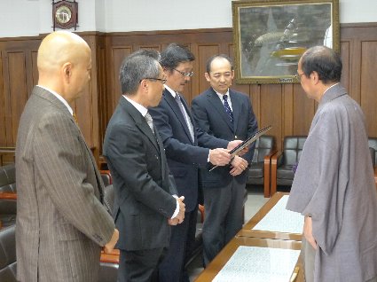 231012-0201.JPG