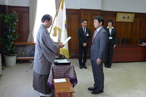 九鬼 令和 観光ＭＩＣＥ推進室 担当部長に対し退職発令