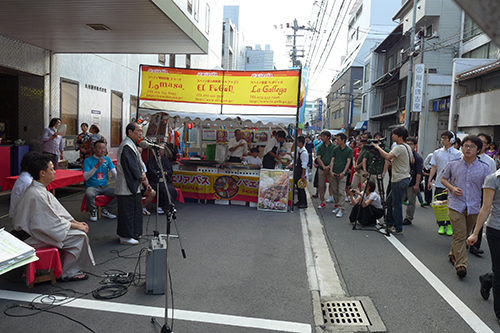 ゴミのない祇園祭へ　「エコ屋台村」オープン！　連日１，０００人のボランティアの方が大活躍！「ごみゼロ大作戦」