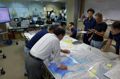 台風１１号が近畿地方を直撃　被害情報の把握と職員激励