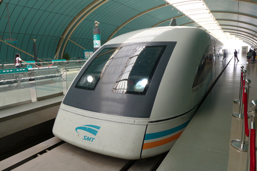 第１４回世界歴史都市会議の開催へ　中国・揚州市に向けて出発