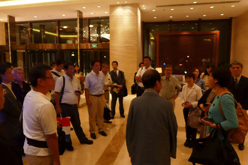 第１４回世界歴史都市会議の開催へ　中国・揚州市に向けて出発