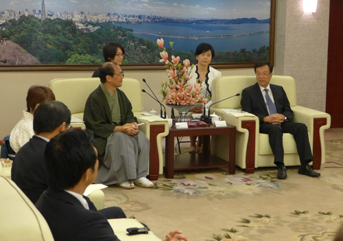 京都と更なる交流を誓い合いました　杭州市長と会談