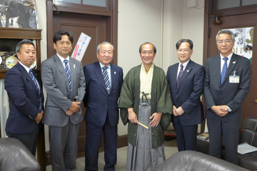 ラグビーワールドカップ組織委員会　嶋津事務総長、山口事務総長特別補佐、伊達事務部長らがお越しくださいました