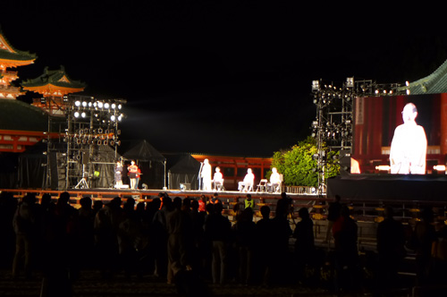 大学のまち、学生のまち・京都の象徴　第１２回京都学生祭典　大いに盛り上がりました　じっくり拝見！