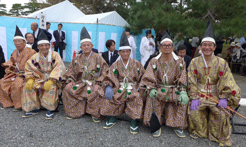 豪華絢爛たる歴史絵巻「時代祭」　名誉奉行として参列　グルジア大統領もご見学