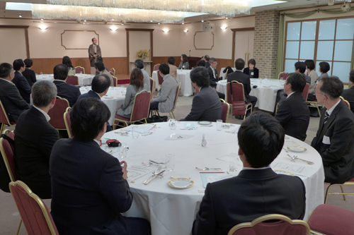 「西京ひとつ会」の皆さんと懇談