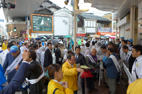 １１月は「美しいまちづくり推進月間」 世界一美しいまちを目指して「世界の京都・まちの美化市民総行動」