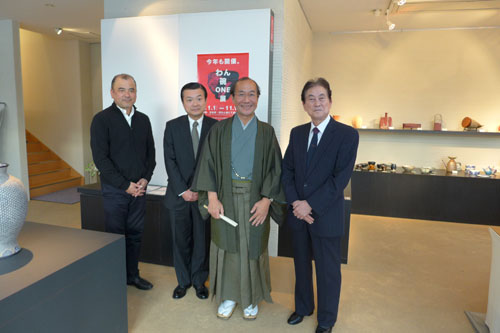 五条坂・茶わん坂を舞台に“やきもの”を堪能　「わん・碗・ＯＮＥ展」