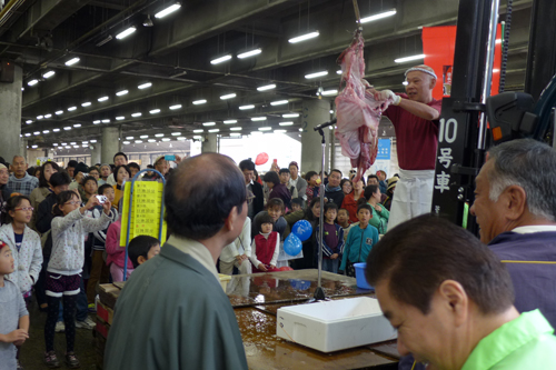 京都の食卓を支える第一市場「鍋まつり」が今年も大盛況