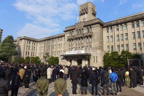 新年の凛とした空気の中　市職員への年頭訓示