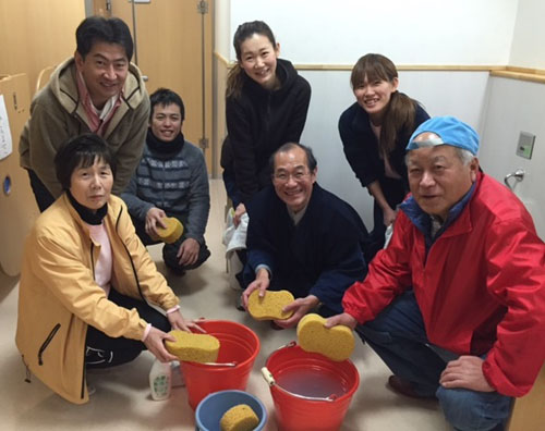 新年最初の活動は吉田神社から　京都掃除に学ぶ会・便きょう会