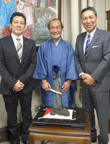 学生食堂などでおいしい食事をご提供　馬場 益弘さんらと懇談