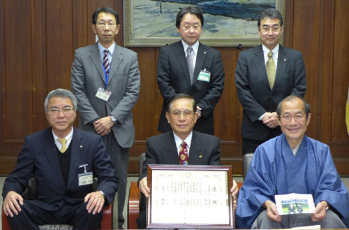 「京都マラソン」に心強いお志　大成浄美社　松本会長に深謝