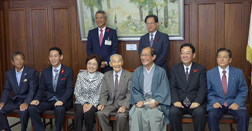 １０５歳で世界記録（１００ｍと砲丸投げ）！　宮﨑 秀吉さんに「京都市スポーツ最高栄誉賞」を贈呈