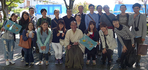 梅小路公園で田村さんを先頭とする「京都移住計画」の皆さんとばったり
