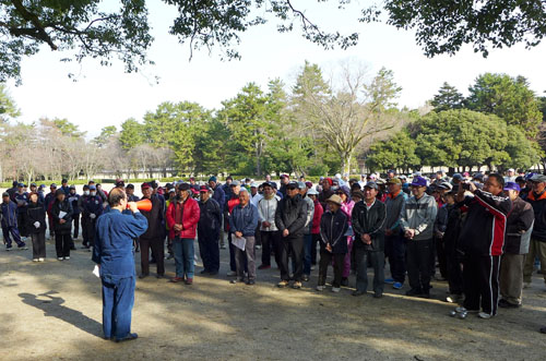 京都御所に響く元気な声　第２１回京都市長杯オープンペタンク大会　全国からご参加！