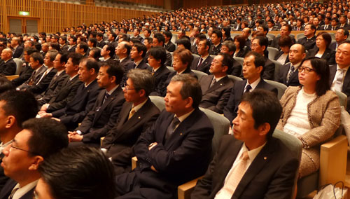 市の職員力で「京都創生・こころの創生」を実現　役付職員９１８名の人事異動を発令