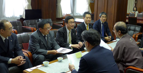 市民の皆さんの人権を守るためにご尽力　京都弁護士会　白浜会長はじめ新役員の皆さんと懇談