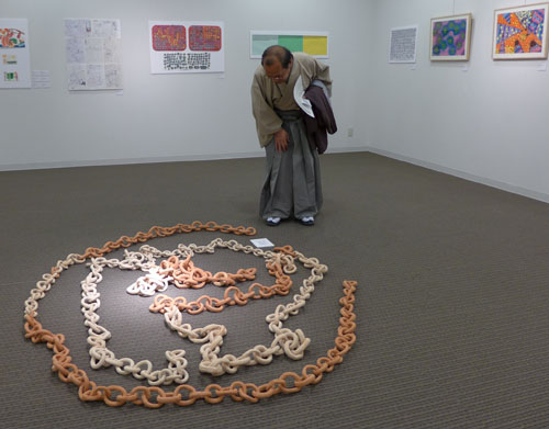 表現力豊かな作品の数々に感動　天才アートミュージアム展・シンポジウム