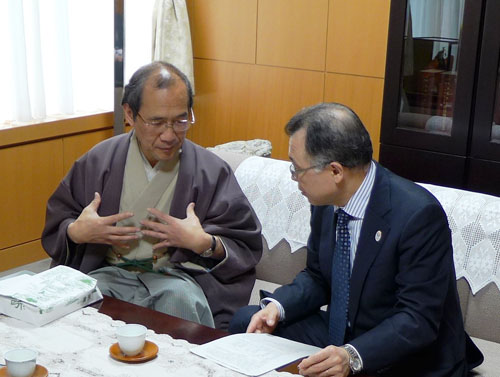 文化のダボス会議京都開催成功に向け　文部科学省　山中　伸一 事務次官らと協議