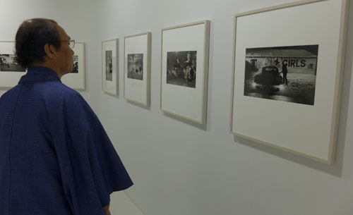 KYOTO GRAPHIE国際写真フェスティバル（4/18～5/10）～市役所前広場・嶋臺・素形・無名舎・誉田屋源兵衛黒藏～
