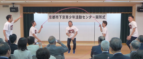 ダブルダッチチーム「オルトタイプ」の皆さんのパフォーマンスに感激