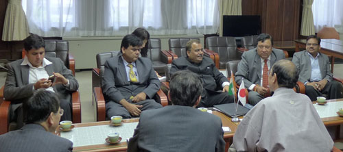 パートナーシティ提携に向け　インド・バラナシ市モハレ市長らと懇談