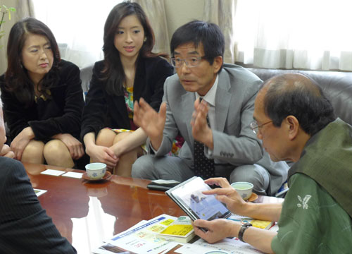 杏林予防医学研究所　山田 豊文 所長らがお越しくださいました