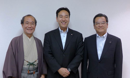 月刊「時評」　山際経済産業副大臣、亀田au損害保険社長と京都の産業政策から動物愛護の取組まで幅広く懇談
