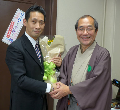 津田 大三 議長、大道 義知 副議長　よろしくお願いします