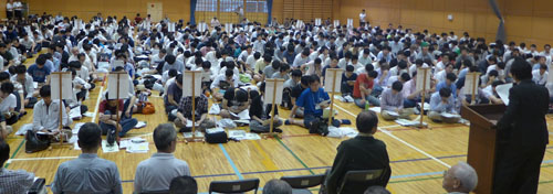茶髪・色シャツ・いれずみ禁止！　厳粛な行事　厳しさに満ちた説明に「祇園祭」本来の姿を感じます　祇園祭ボランティア２１　オリエンテーション
