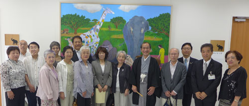 動物園に素晴らしい絵画（３点）をご寄贈　感謝