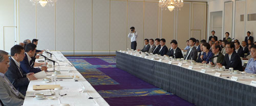 高市総務大臣と指定都市市長の懇談会