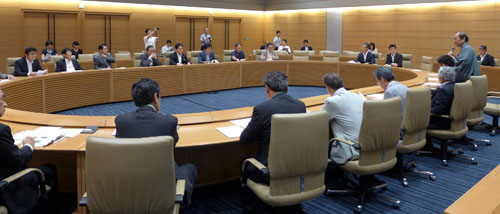 超党派「世界文化遺産」議員連盟との懇談