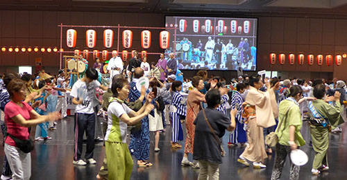 琵琶湖の水に感謝　江州音頭フェスティバル京都大会