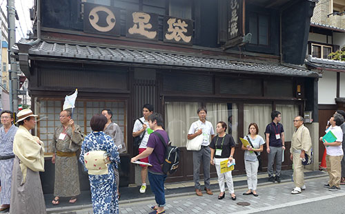 区民の皆さんでまちづくり「中京まちびとＣａｆｅ」　京大 山田 忠史先生の講演・事例発表も