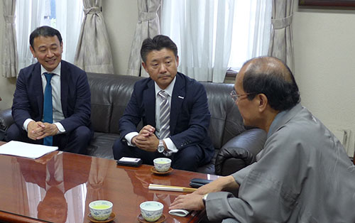 １部リーグ「京都ハンナリーズ」　高田 典彦 新社長、糸川 英宏 顧問と懇談