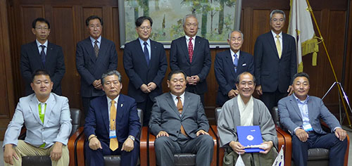 韓国・金海市野球協会の皆さんがお越し下さいました